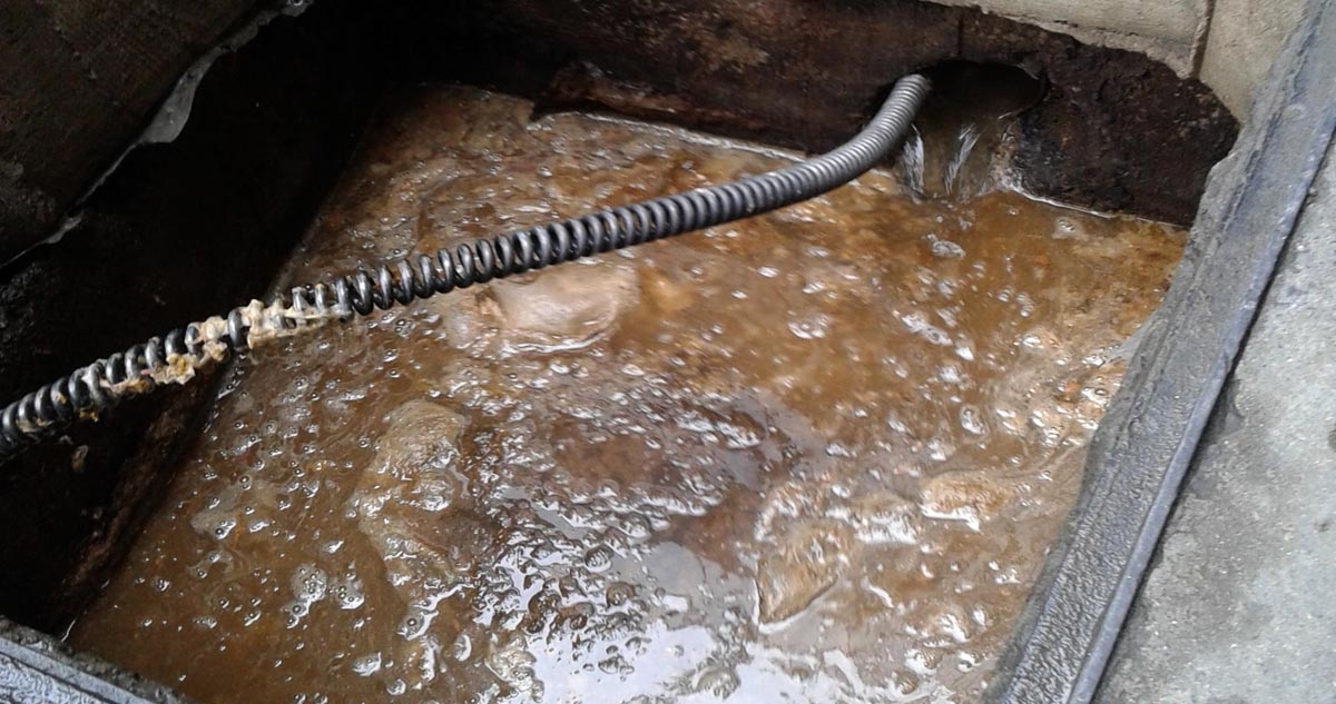 Maltepe / Anıttepe Kanalizasyon Temizleme Kanal Açma Rögar Açma